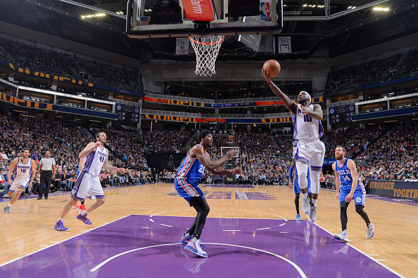 SACRAMENTO, CA - DECEMBER 26:  Ty Lawson #10 of the Sacramento Kings shoots the ball against the Philadelphia 76ers during the game on December 26, 2016 at Golden 1 Center in Sacramento, California. NOTE TO USER: User expressly acknowledges and agrees that, by downloading and or using this Photograph, user is consenting to the terms and conditions of the Getty Images License Agreement. Mandatory Copyright Notice: Copyright 2016 NBAE (Photo by Rocky Widner/NBAE via Getty Images)