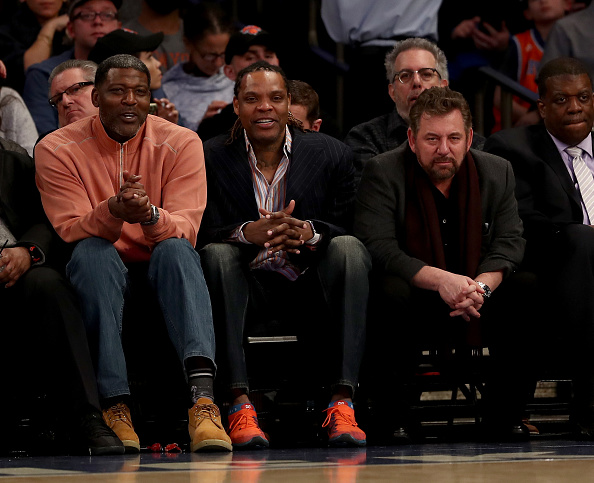 NEW YORK, NY - FEBRUARY 12: Former New York Knicks playes Larry Johnson and Latrell Spreewell and Knicks owner James Dolan attend the game between the New York Knicks and the San Antonio Spurs at Madison Square Garden on February 12, 2017 in New York City. NOTE TO USER: User expressly acknowledges and agrees that, by downloading and or using this Photograph, user is consenting to the terms and conditions of the Getty Images License Agreement (Photo by Elsa/Getty Images)