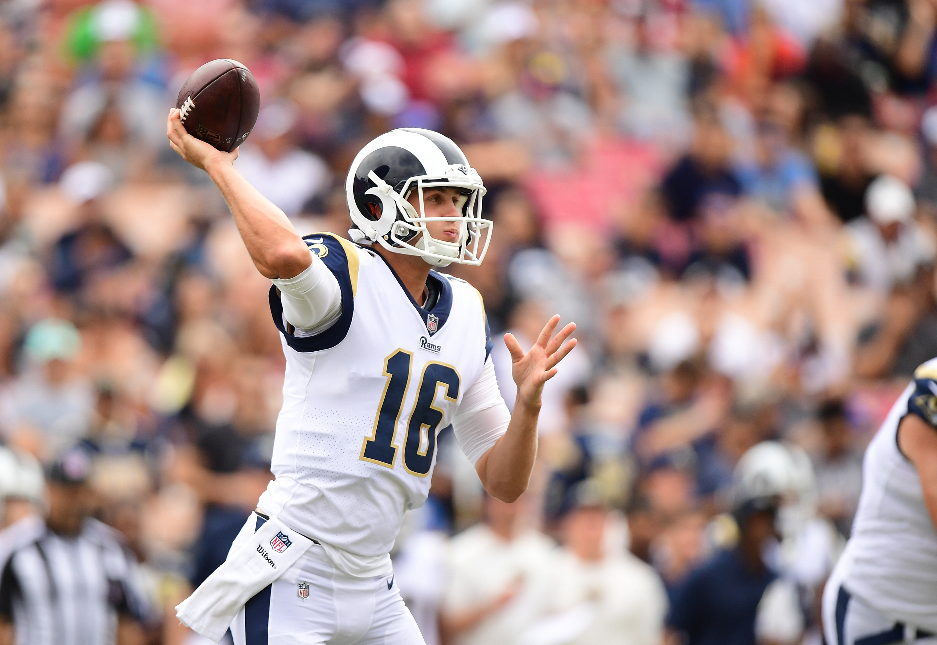 LOS ANGELES, CA - SEPTEMBER 17: Jared Goff #16 of the Los Angeles Rams throws the ball during the first quarter against the Washington Redskins at Los Angeles Memorial Coliseum on September 17, 2017 in Los Angeles, California. 