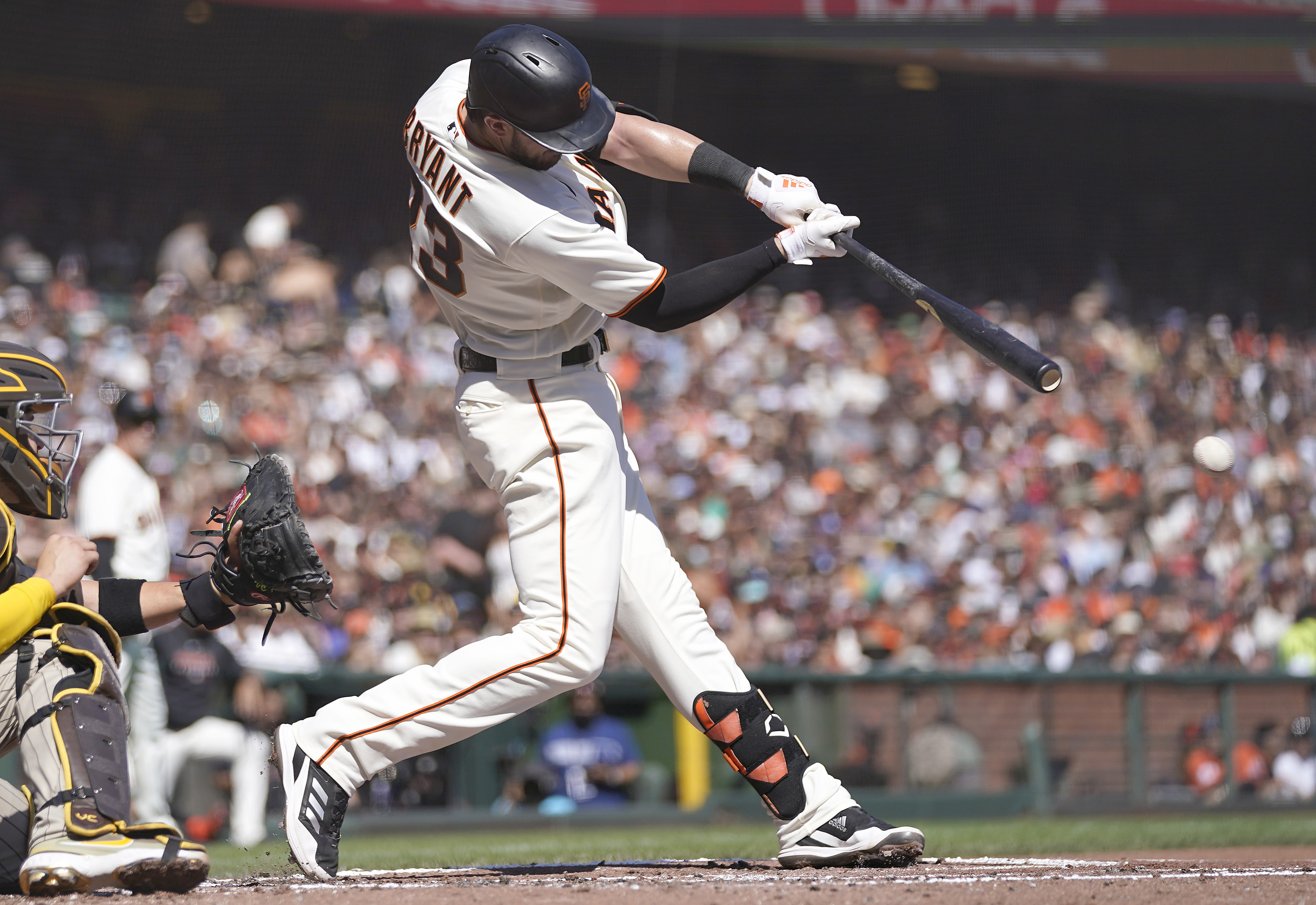 Giants Miss Chance To Clinch NL West, Fall To Padres In 10th