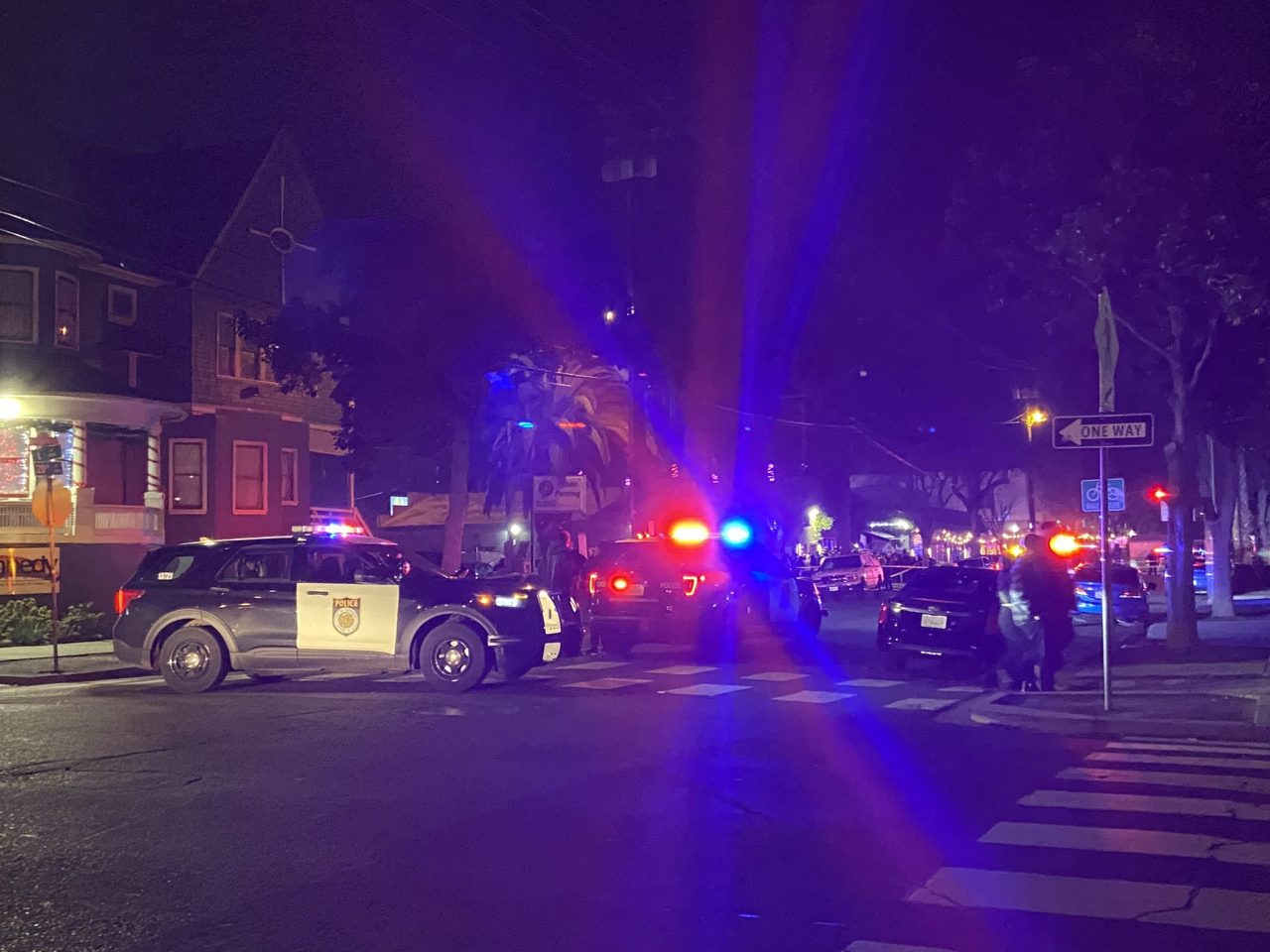 Heavy Police Presence Near Mango’s In Midtown Sacramento